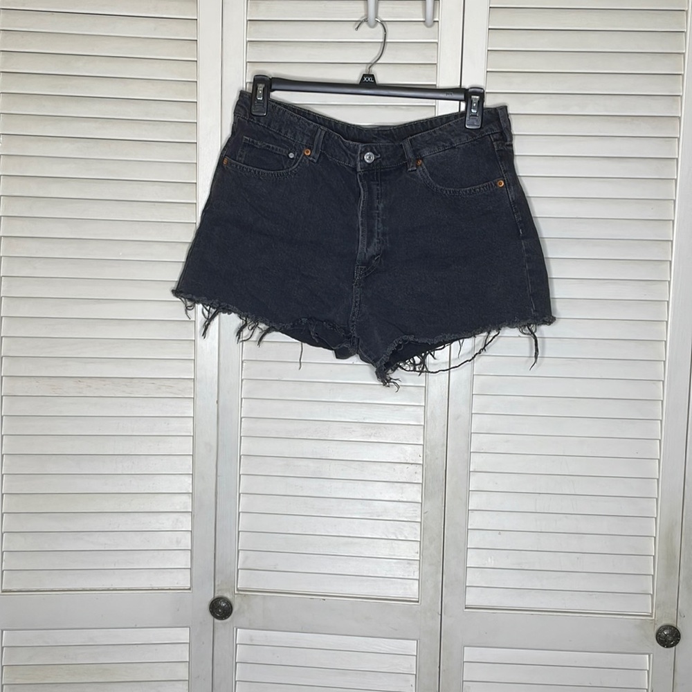 High rise dark grey jean short